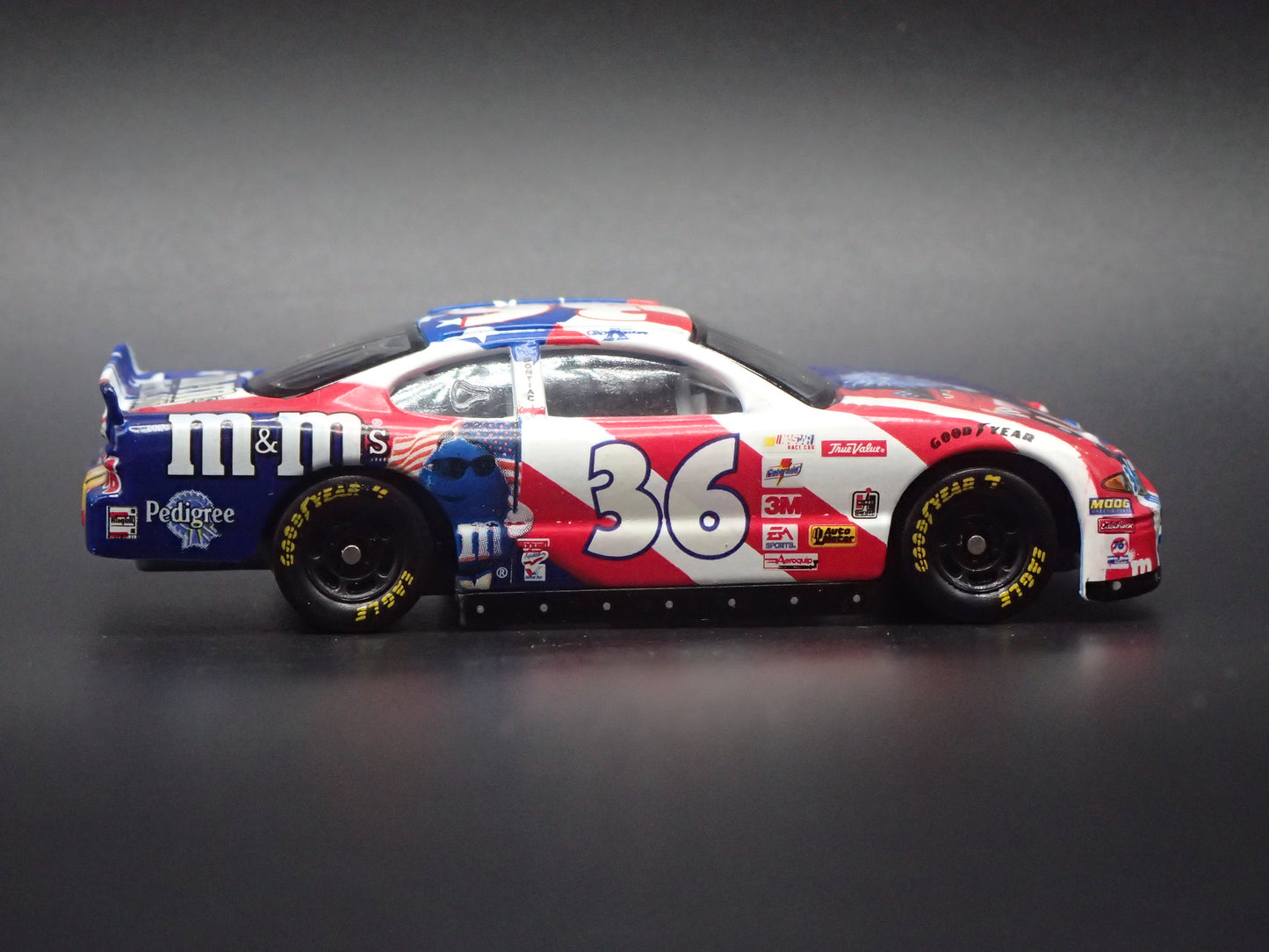 2001 PONTIAC GRAND PRIX 36 KEN SCHRADER NASCAR 1:64 SCALE DIECAST MODEL CAR