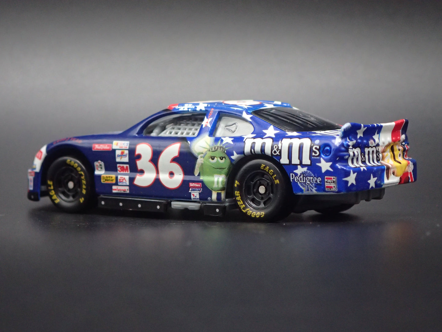 2001 PONTIAC GRAND PRIX 36 KEN SCHRADER NASCAR 1:64 SCALE DIECAST MODEL CAR