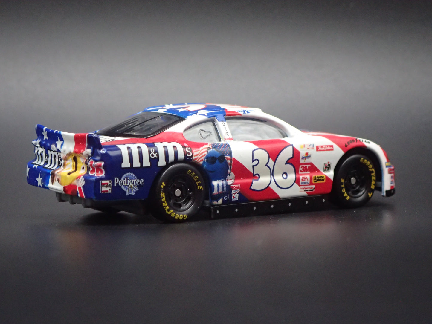 2001 PONTIAC GRAND PRIX 36 KEN SCHRADER NASCAR 1:64 SCALE DIECAST MODEL CAR
