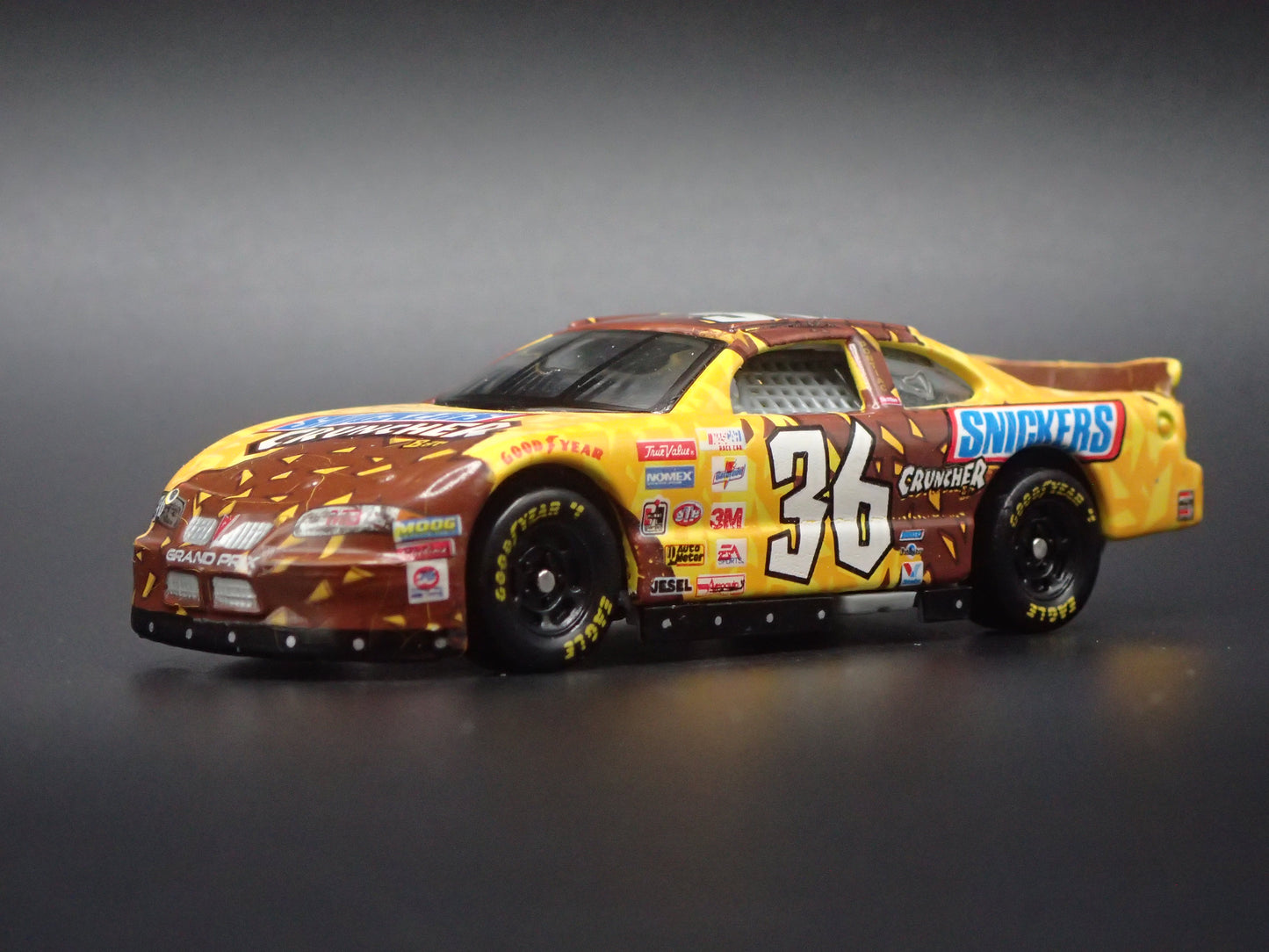 2001 PONTIAC GRAND PRIX 36 KEN SCHRADER NASCAR 1:64 SCALE DIECAST MODEL CAR
