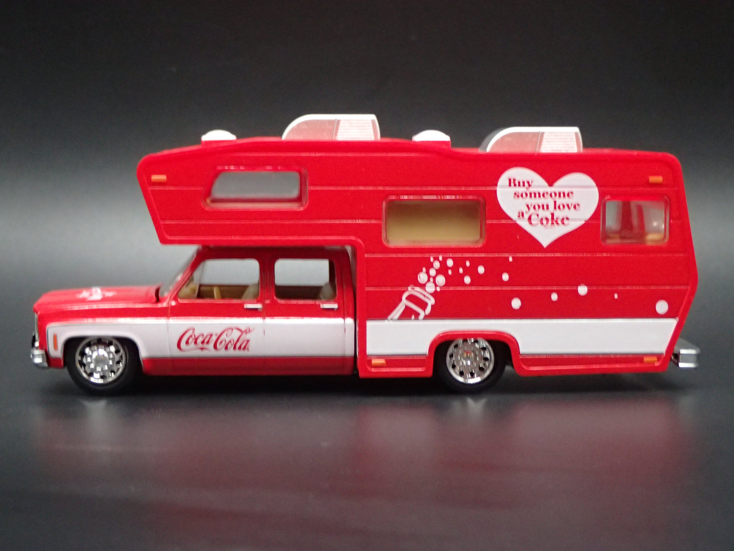 1975 75 CHEVY CHEYENNE SUPER 30 DUALLY SQUARE BODY TRUCK w/ CAMPER 1/64 DIECAST CAR