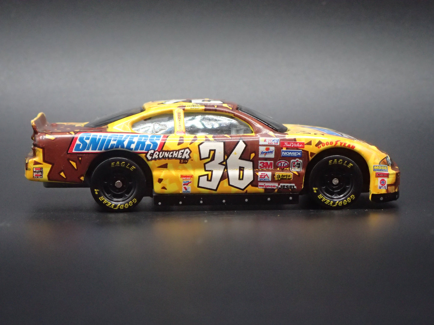 2001 PONTIAC GRAND PRIX 36 KEN SCHRADER NASCAR 1:64 SCALE DIECAST MODEL CAR