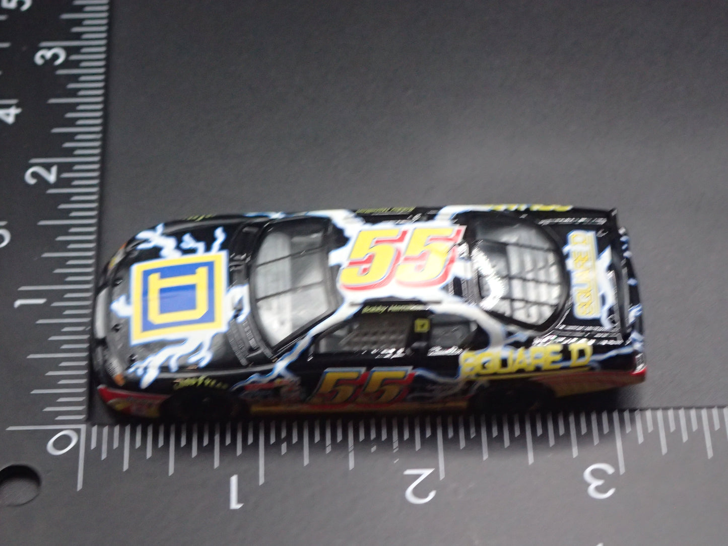 2001 01 CHEVROLET MONTE CARLO 55 BOBBY HAMILTON NASCAR 1:64 SCALE DIECAST MODEL CAR