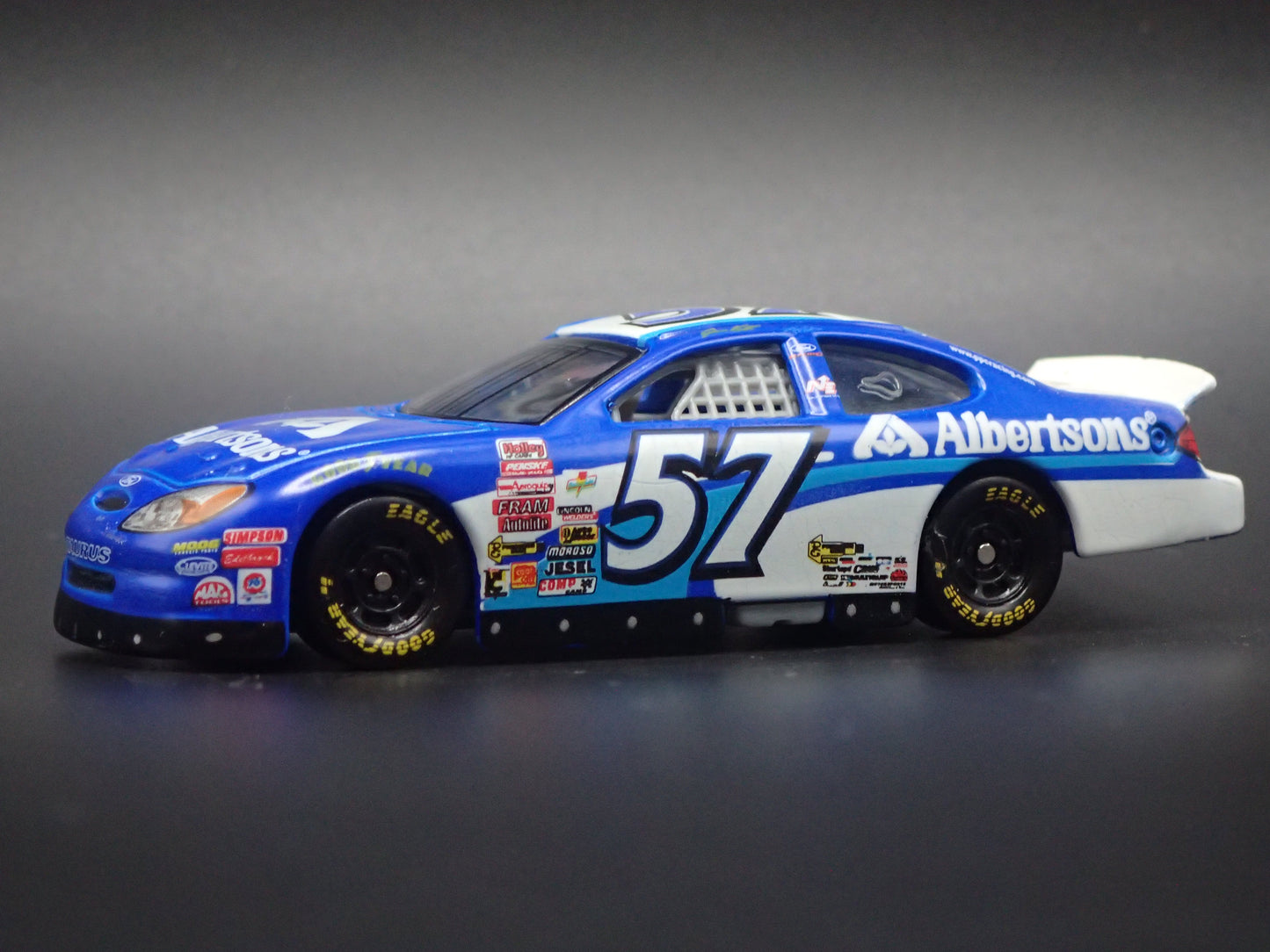 2001 01 FORD TAURUS 57 JASON KELLER NASCAR 1:64 SCALE DIECAST MODEL CAR