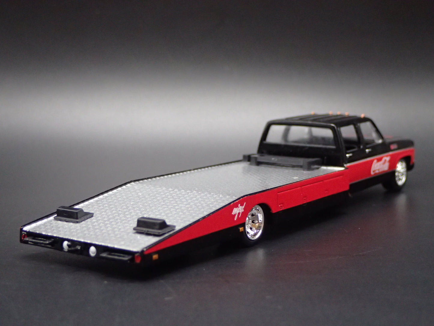 1973 GMC 3500 DUALLY SQUAREBODY RAMP TRUCK COCA COLA 1/64 SCALE DIECAST CAR