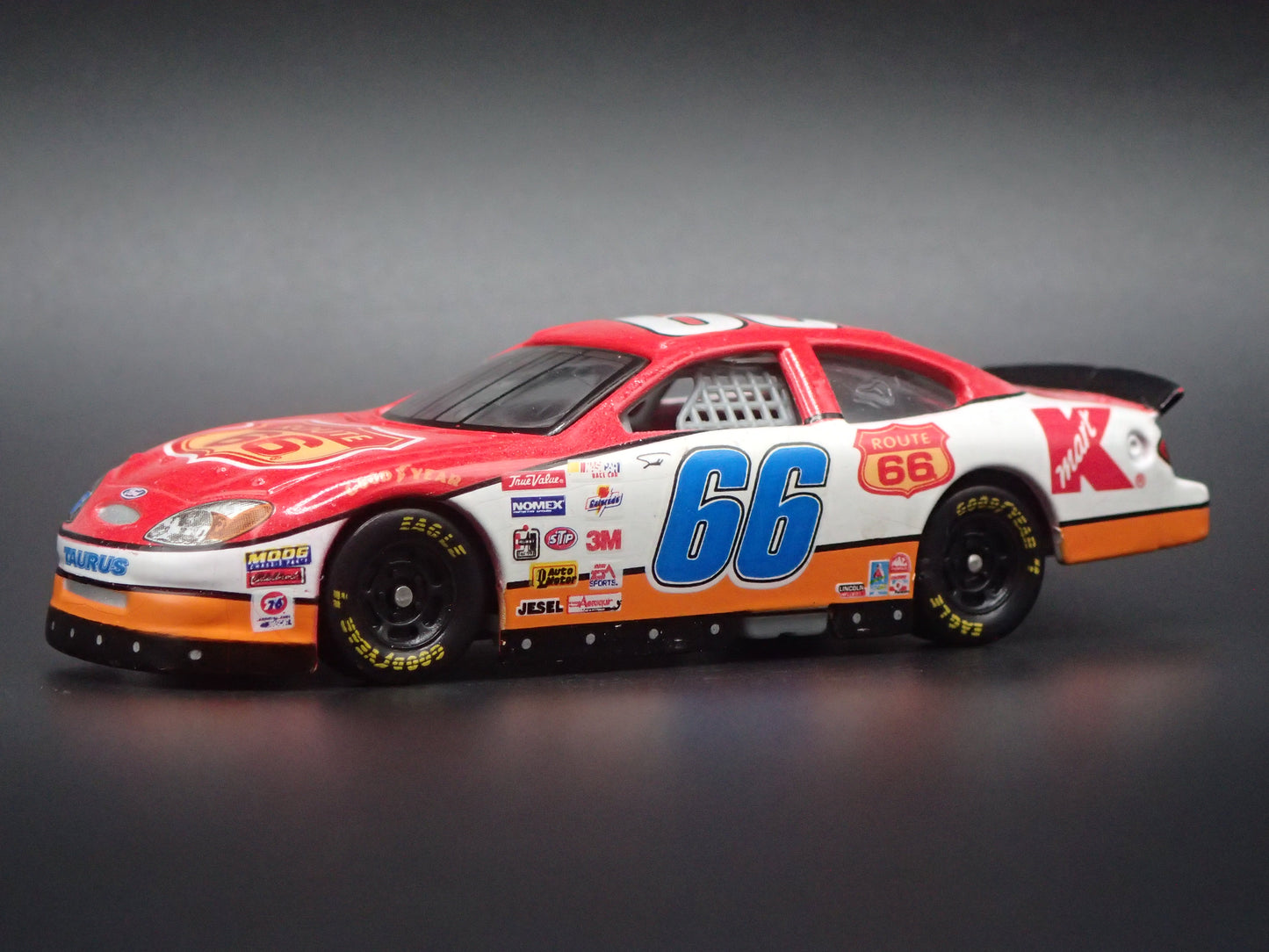 2001 01 FORD TAURUS 66 TODD BODINE NASCAR 1:64 SCALE DIECAST MODEL CAR