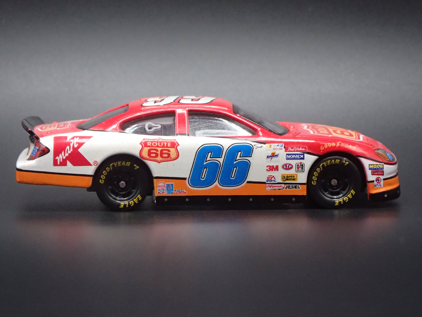 2001 01 FORD TAURUS 66 TODD BODINE NASCAR 1:64 SCALE DIECAST MODEL CAR