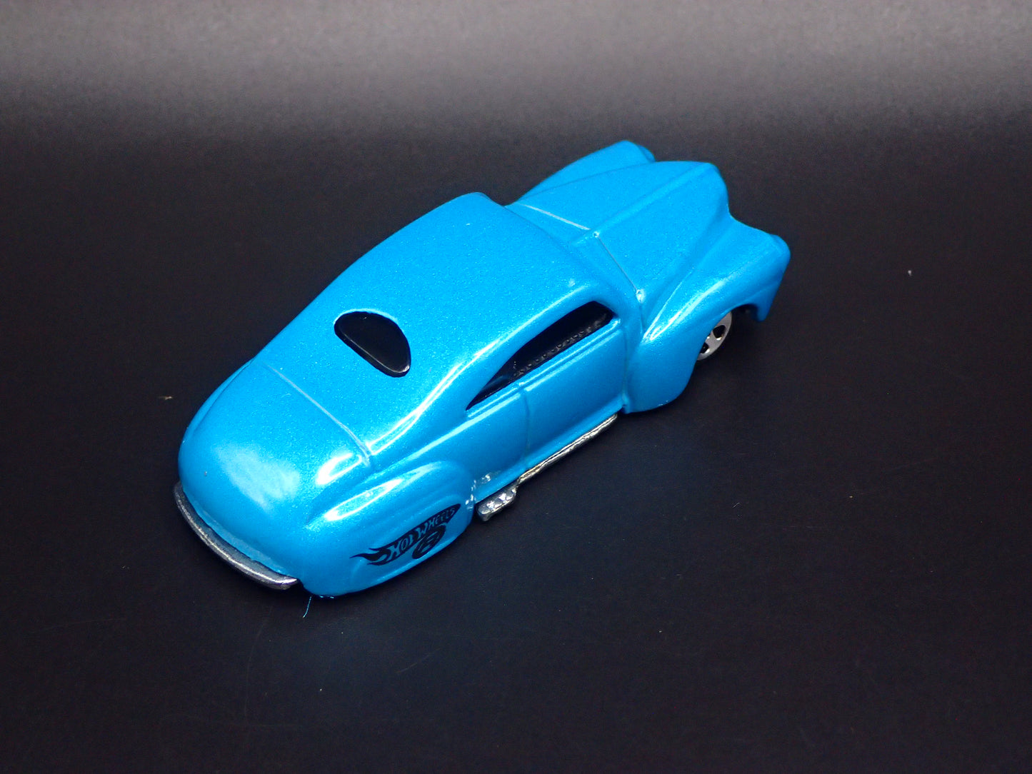 1941 41 FORD TAIL DRAGGER CUSTOM HOT ROD 1:64 SCALE DIORAMA DIECAST MODEL CAR
