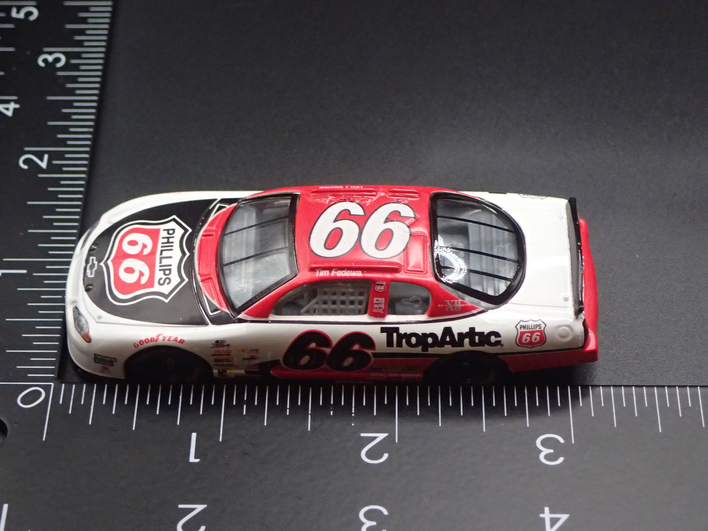 2001 01 CHEVROLET MONTE CARLO 66 PHILLIPS 66 NASCAR 1:64 SCALE DIECAST MODEL CAR