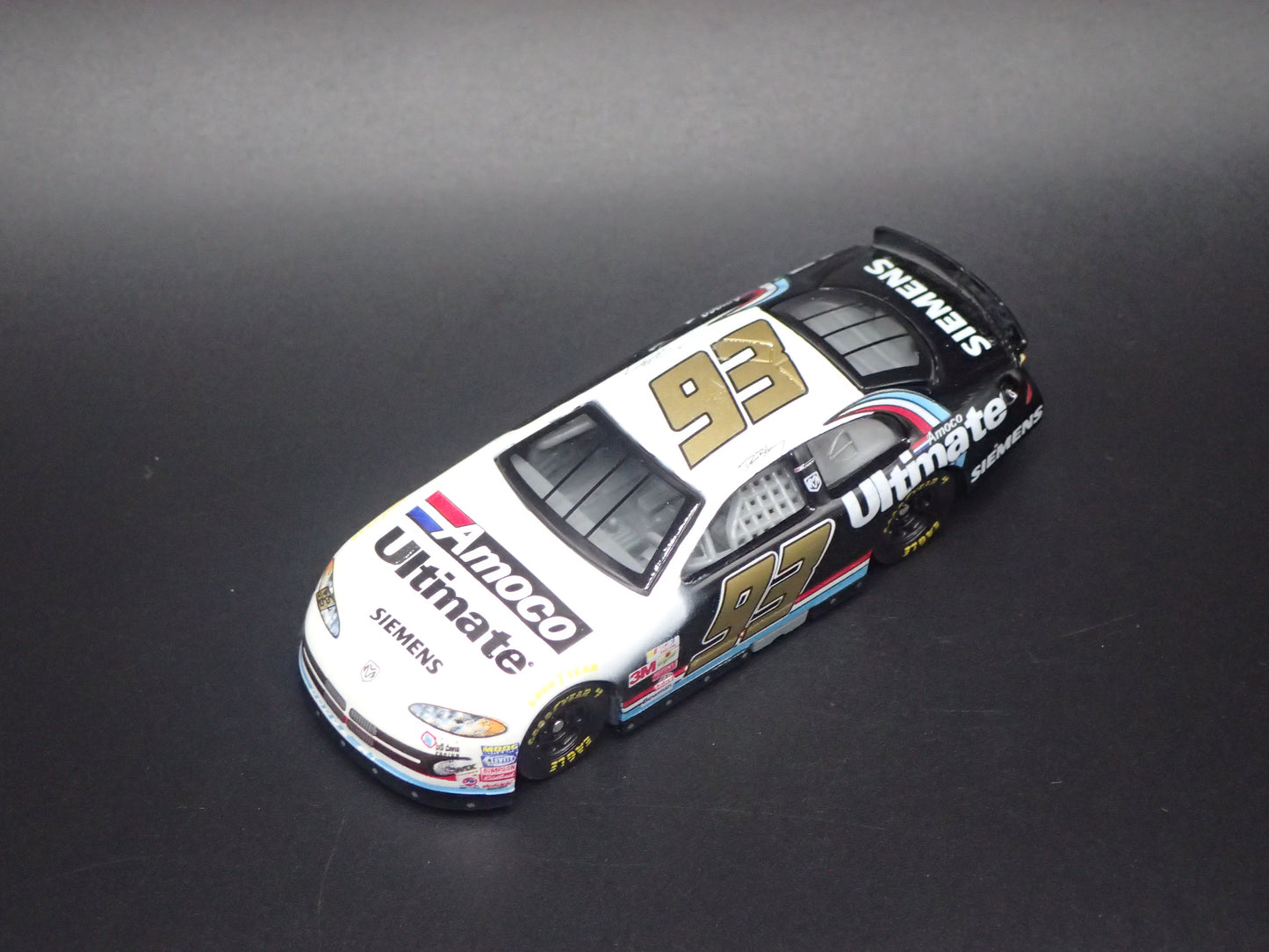 2001 01 DODGE INTREPID 93 DAVE BLANEY NASCAR 1:64 SCALE DIECAST MODEL CAR