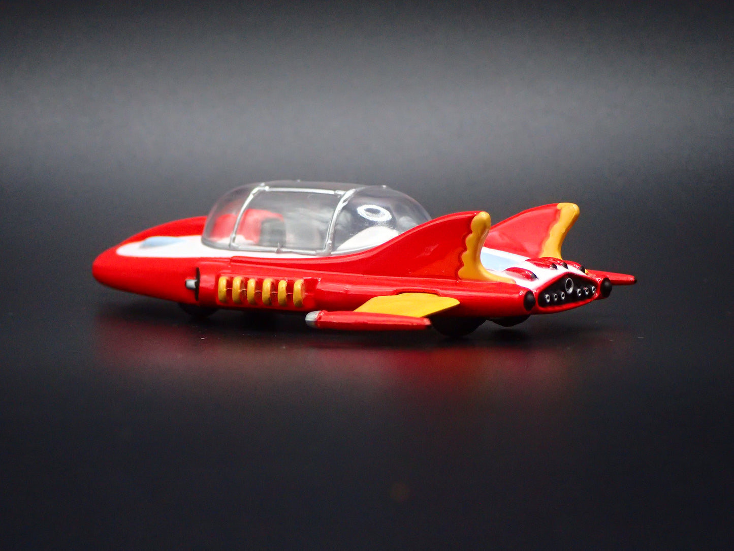 SUPERCAR SPACESHIP BRITISH TV SHOW RARE 1/64 SCALE DIECAST MODEL CAR