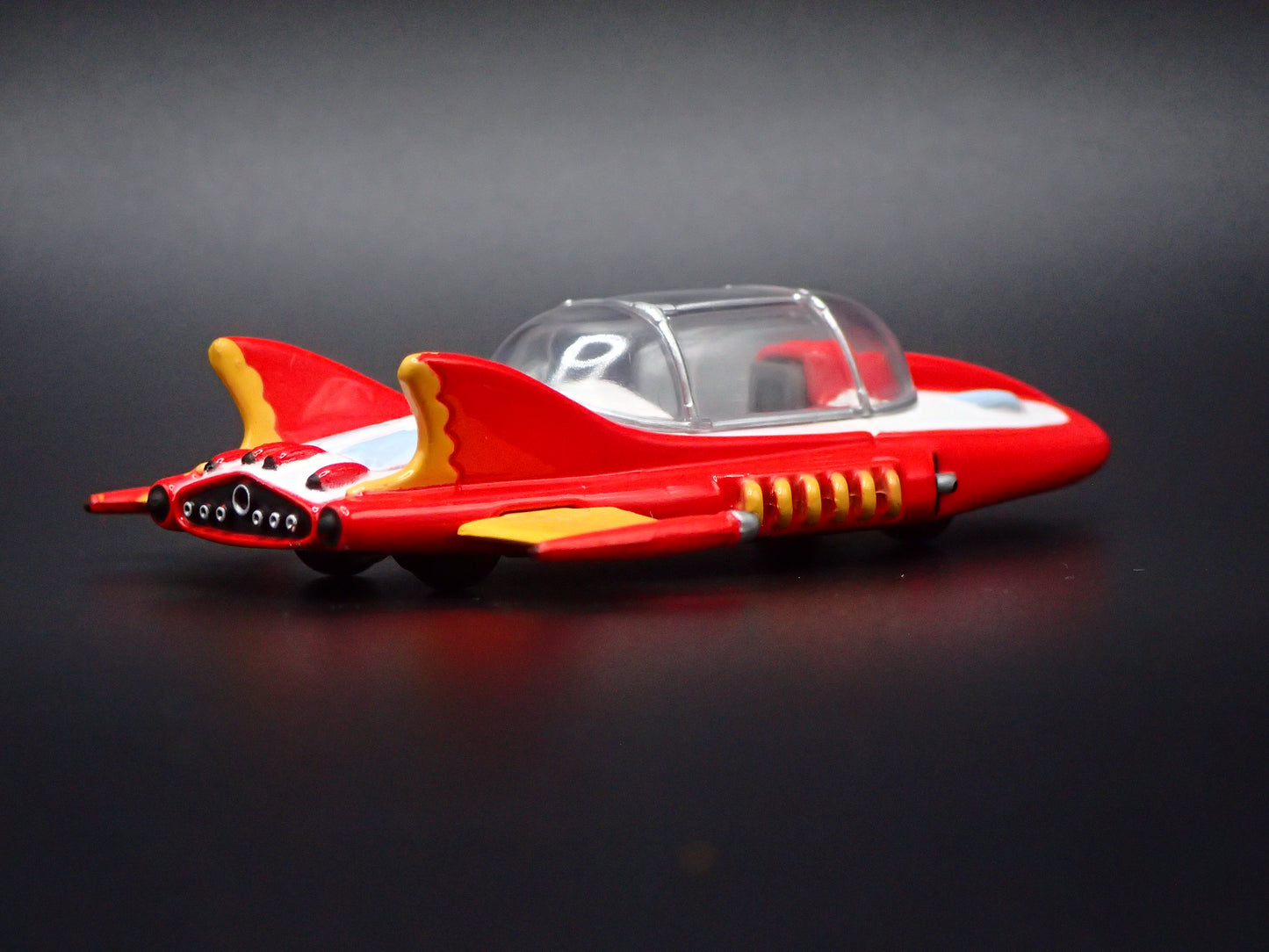 SUPERCAR SPACESHIP BRITISH TV SHOW RARE 1/64 SCALE DIECAST MODEL CAR