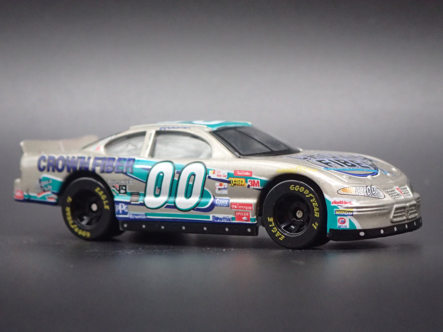 1999 99 PONTIAC GRAND PRIX 00 BUCKSHOT JONES NASCAR 1:64 DIECAST MODEL CAR