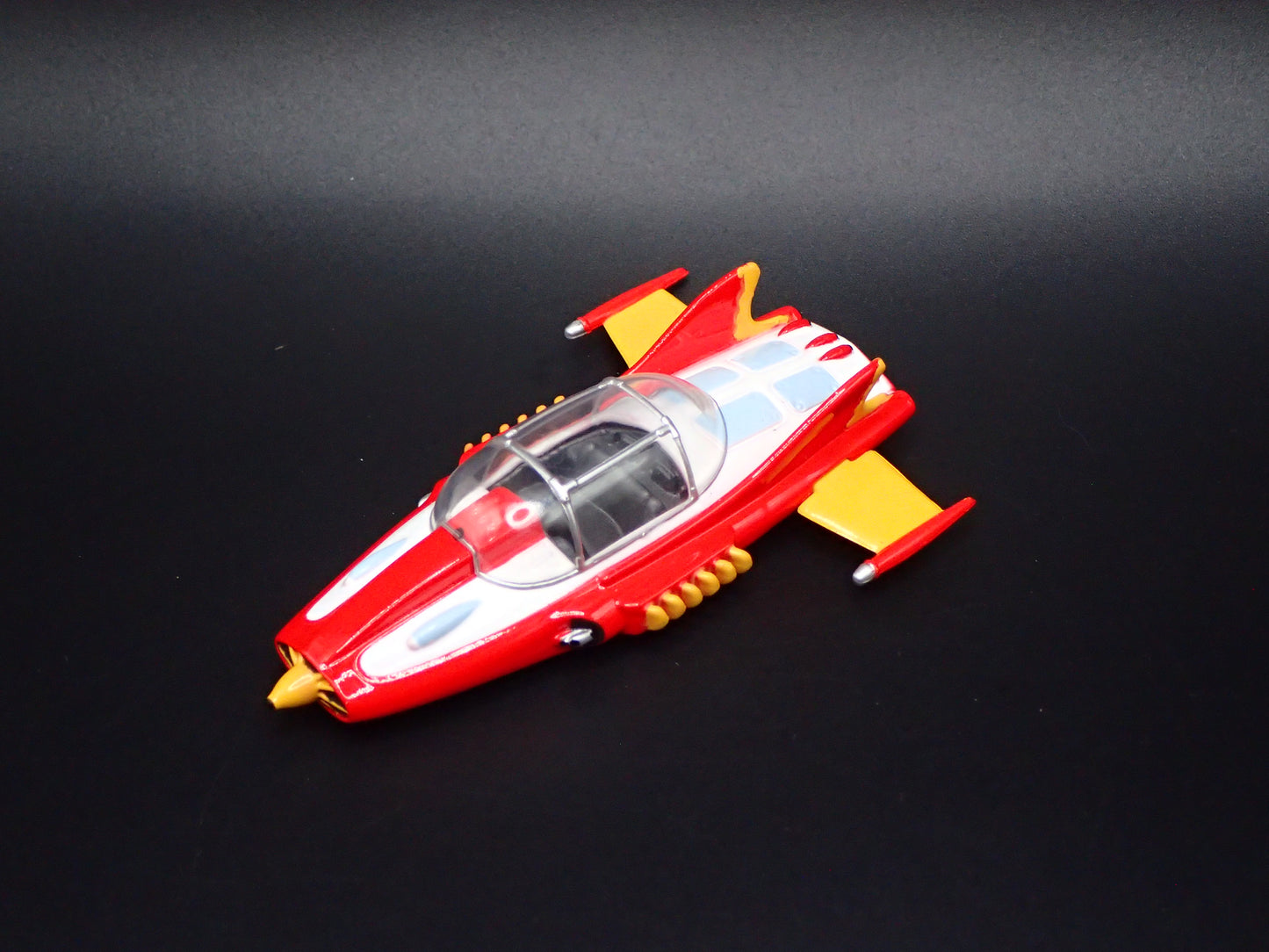 SUPERCAR SPACESHIP BRITISH TV SHOW RARE 1/64 SCALE DIECAST MODEL CAR