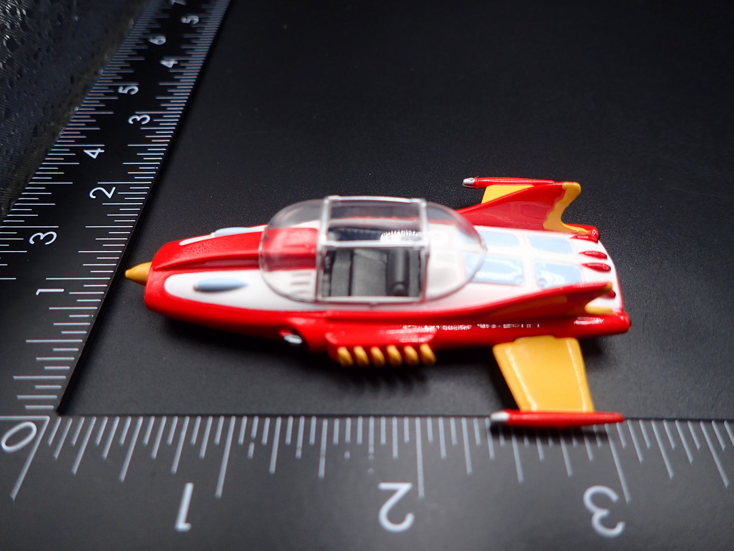 SUPERCAR SPACESHIP BRITISH TV SHOW RARE 1/64 SCALE DIECAST MODEL CAR