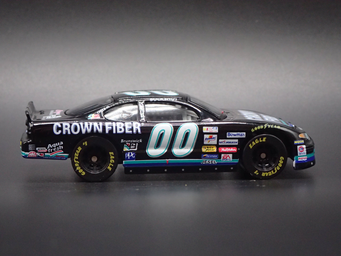 1999 99 PONTIAC GRAND PRIX 00 BUCKSHOT JONES NASCAR 1:64 DIECAST MODEL CAR
