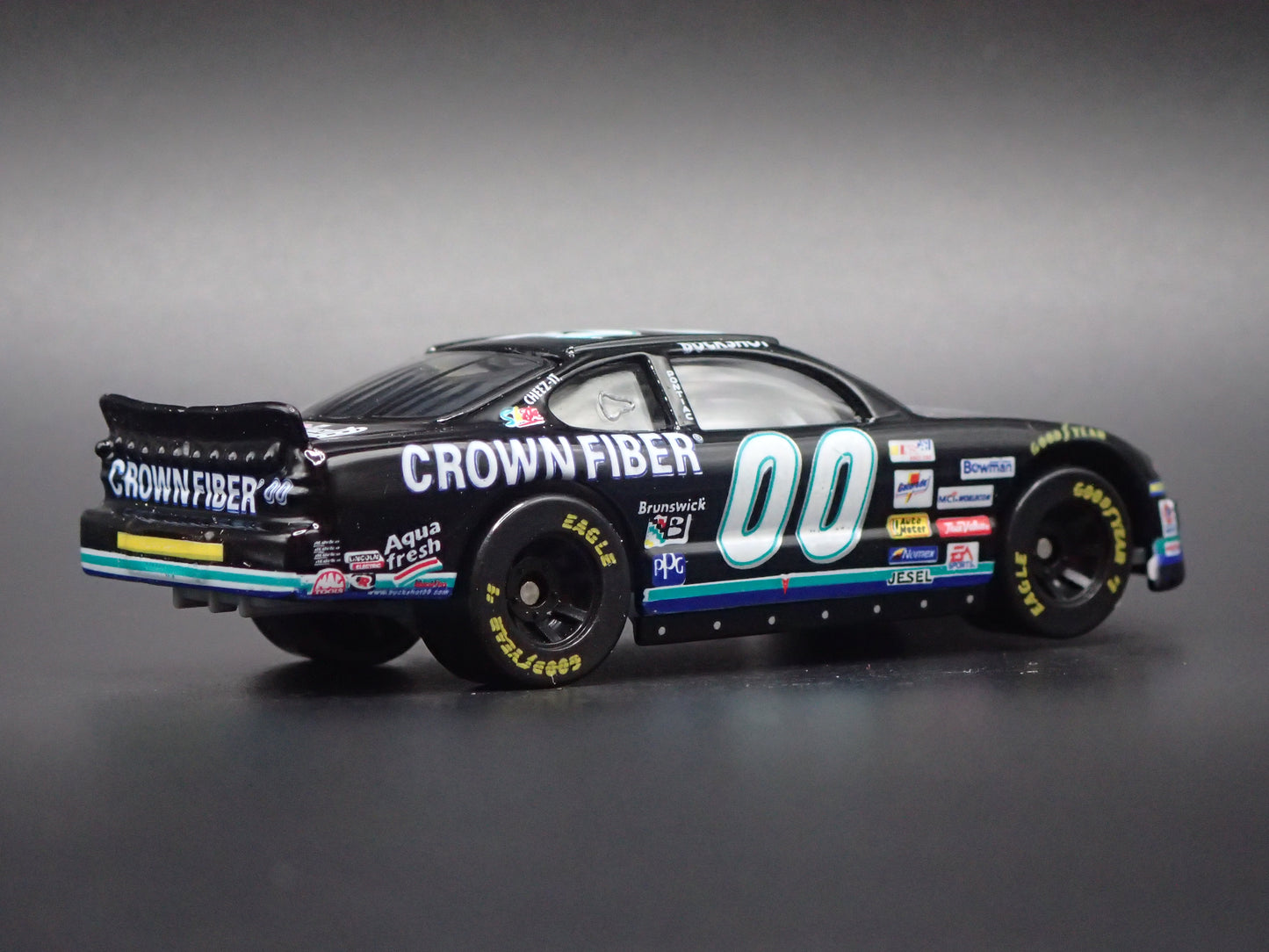 1999 99 PONTIAC GRAND PRIX 00 BUCKSHOT JONES NASCAR 1:64 DIECAST MODEL CAR