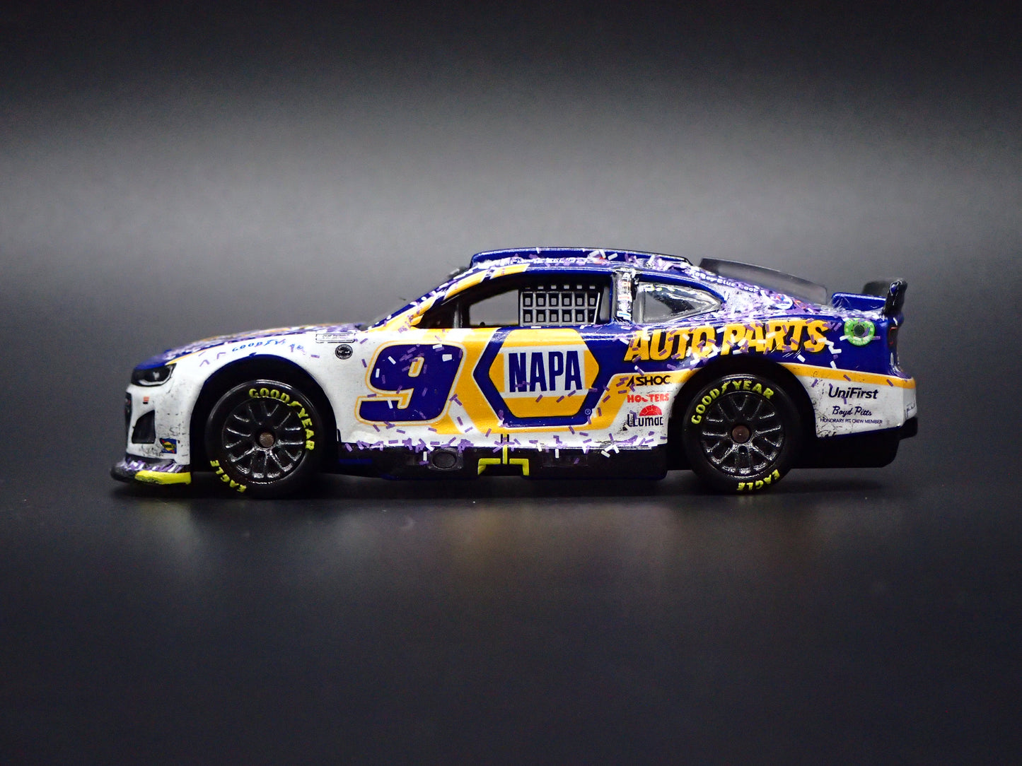 2022 CHEVY CAMARO ZL1 9 CHASE ELLIOTT NAPA NASCAR WIN 1:64 SCALE DIECAST CAR