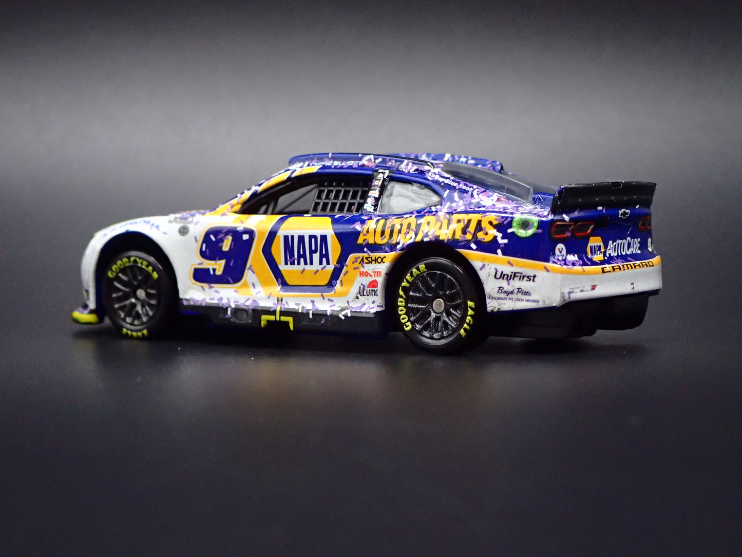 2022 CHEVY CAMARO ZL1 9 CHASE ELLIOTT NAPA NASCAR WIN 1:64 SCALE DIECAST CAR