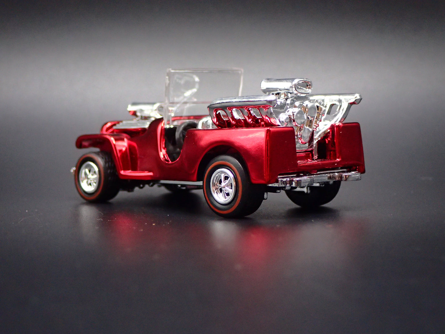 TOPPER BEEP HEAP CUSTOMS 1:64 SCALE COLLECTIBLE DIORAMA DIECAST MODEL CAR