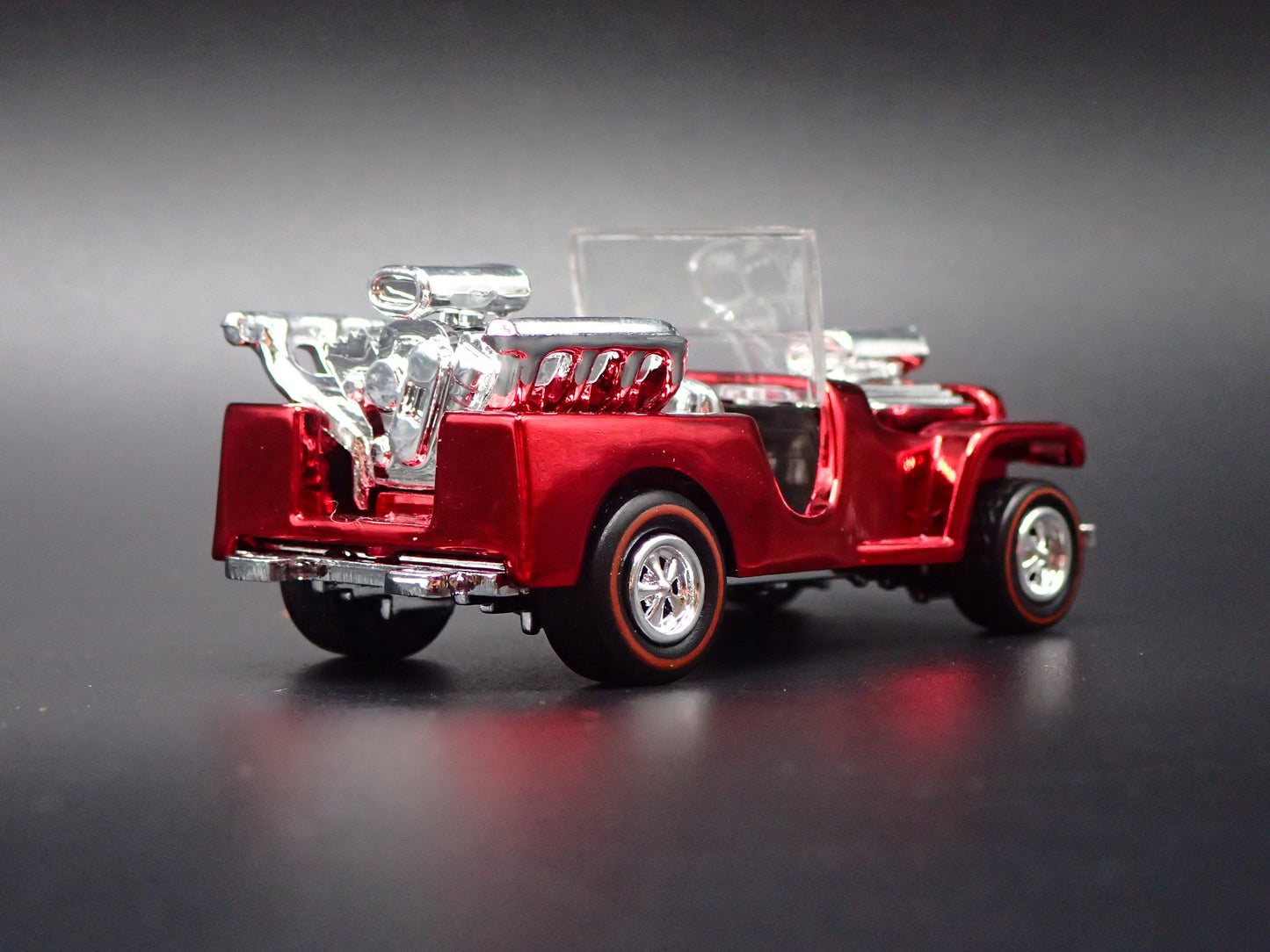 TOPPER BEEP HEAP CUSTOMS 1:64 SCALE COLLECTIBLE DIORAMA DIECAST MODEL CAR