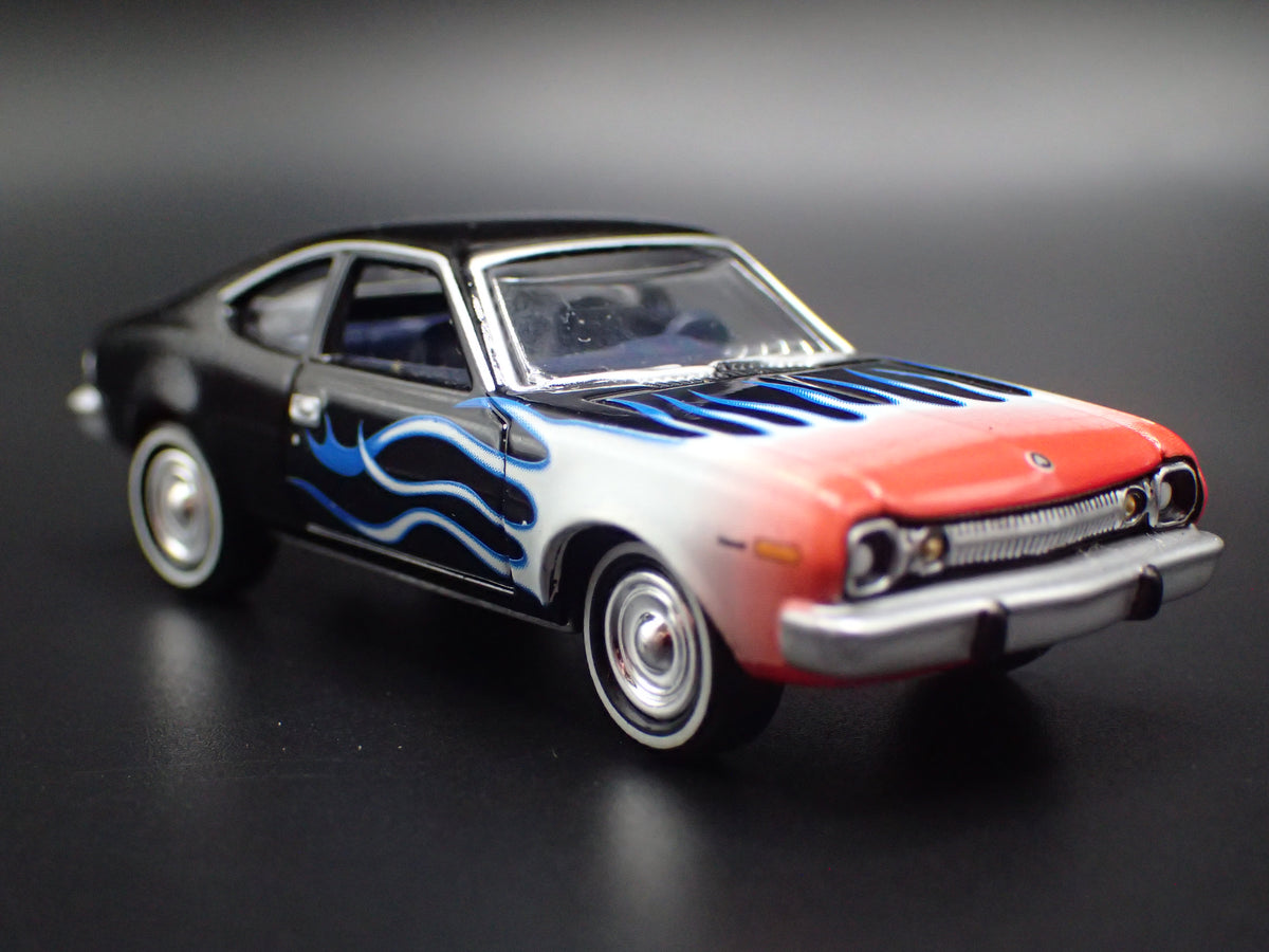 1974 74 AMC HORNET BLACK 1:64 SCALE COLLECTIBLE DIORAMA DIECAST MODEL CAR