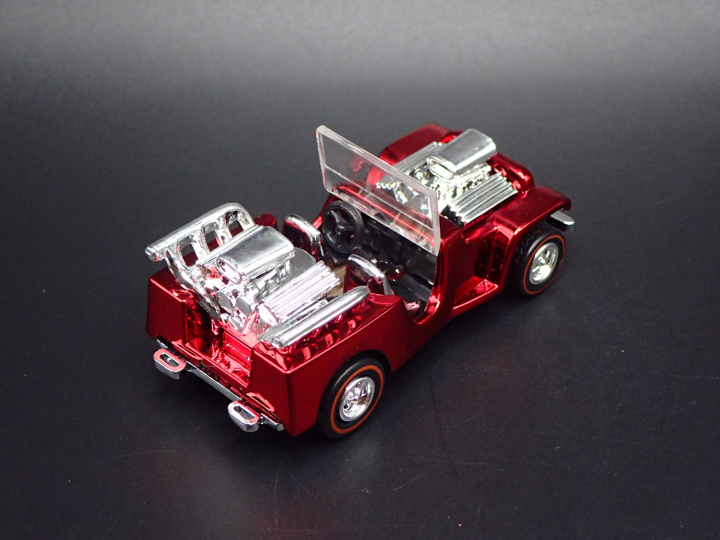 TOPPER BEEP HEAP CUSTOMS 1:64 SCALE COLLECTIBLE DIORAMA DIECAST MODEL CAR