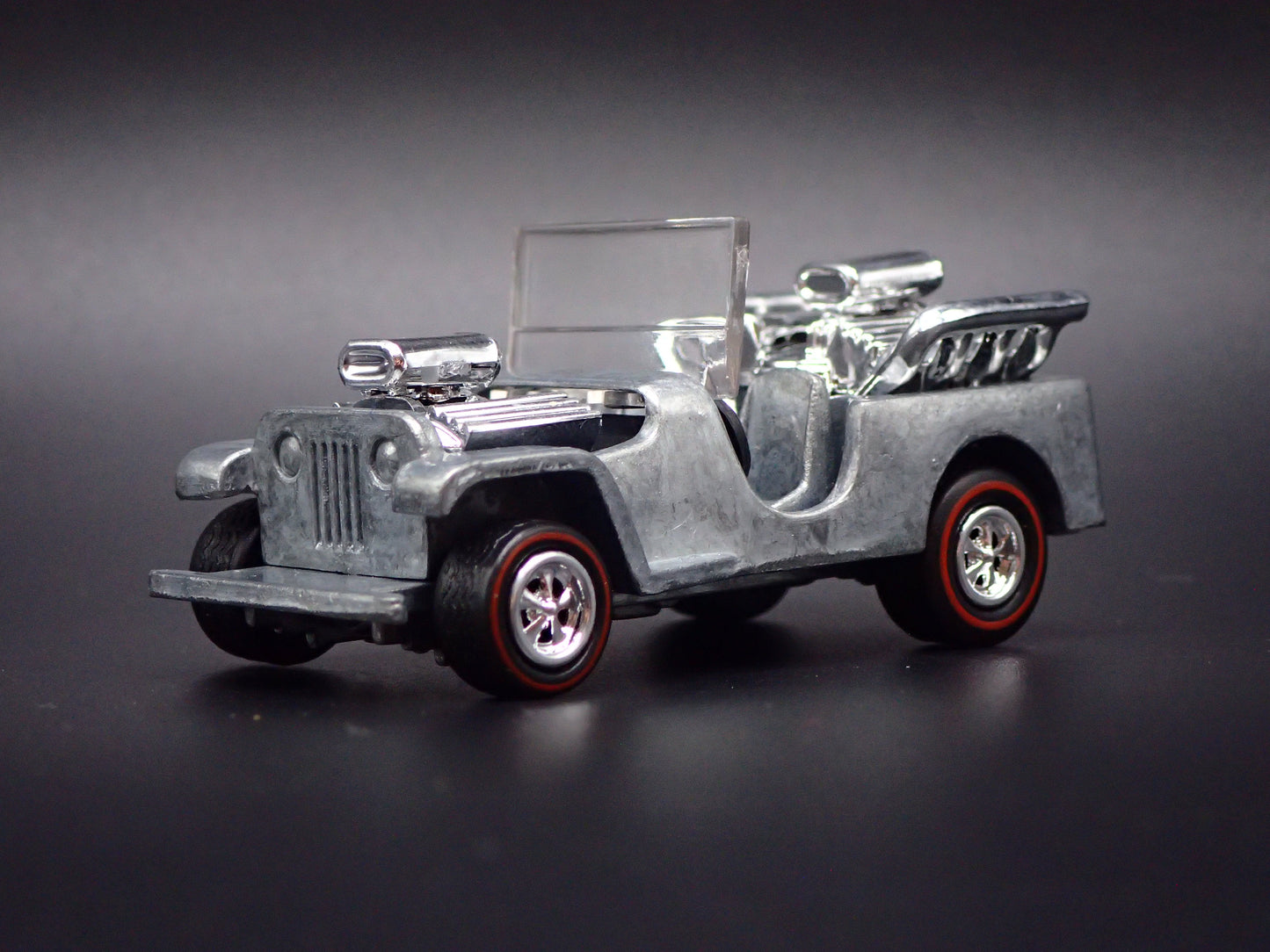 TOPPER BEEP HEAP CUSTOMS 1:64 SCALE COLLECTIBLE DIORAMA DIECAST MODEL CAR