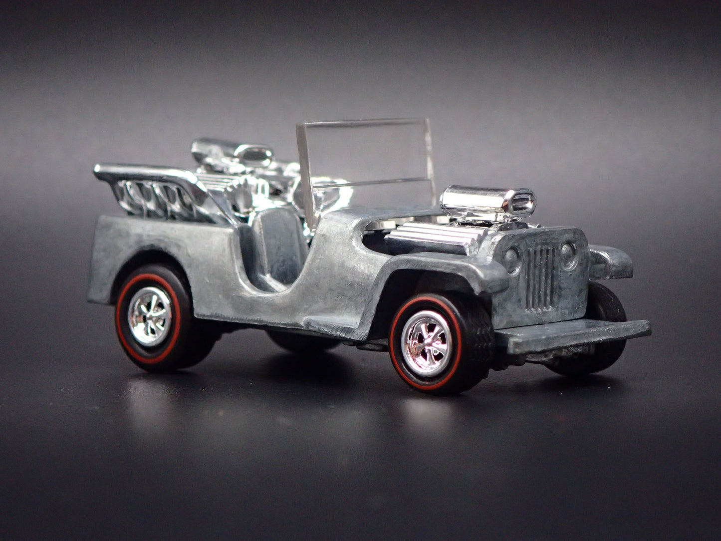 TOPPER BEEP HEAP CUSTOMS 1:64 SCALE COLLECTIBLE DIORAMA DIECAST MODEL CAR