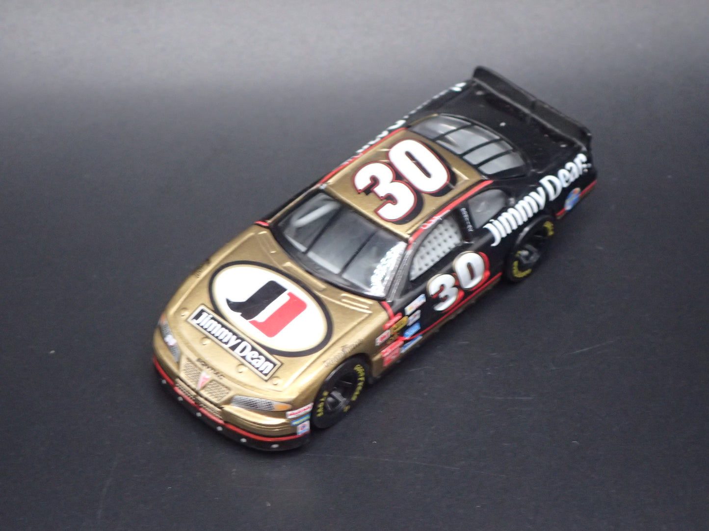 1999 99 PONTIAC GRAND PRIX 30 DERRICK COPE NASCAR 1:64 DIECAST MODEL CAR