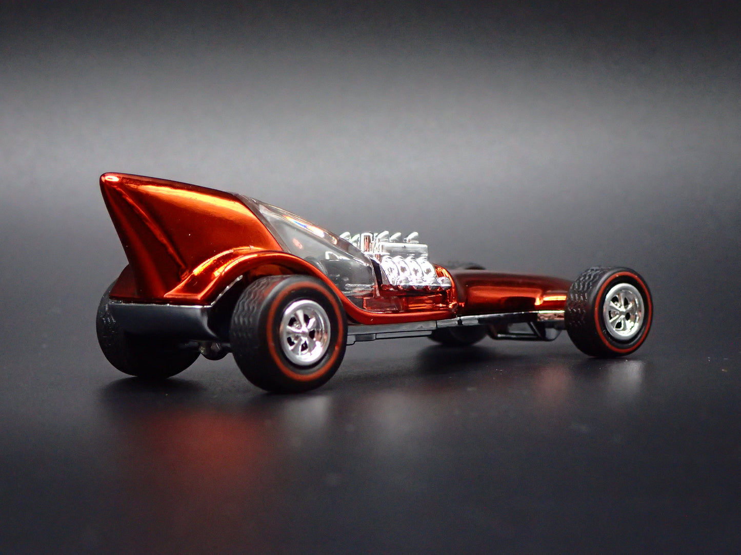 TOPPER SKINNI MINI CUSTOMS 1:64 SCALE COLLECTIBLE DIORAMA DIECAST MODEL CAR