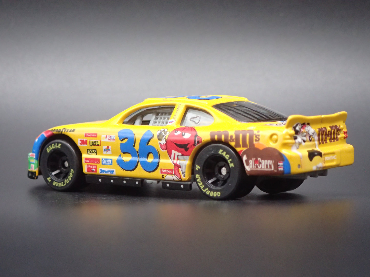 1999 99 PONTIAC GRAND PRIX 36 ERNIE ERVIN M&M NASCAR 1:64 DIECAST MODEL CAR