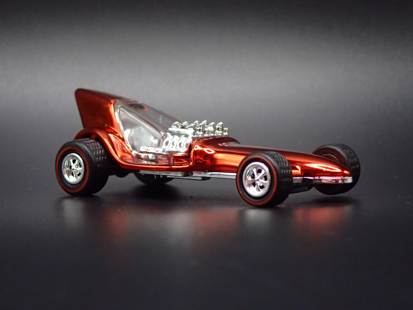 TOPPER SKINNI MINI CUSTOMS 1:64 SCALE COLLECTIBLE DIORAMA DIECAST MODEL CAR