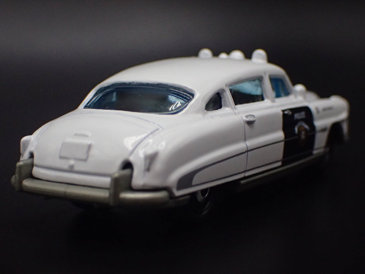 1951 51 HUDSON HORNET SAN LUIS OBISBO POLICE CAR 1/64 SCALE DIECAST MODEL CAR