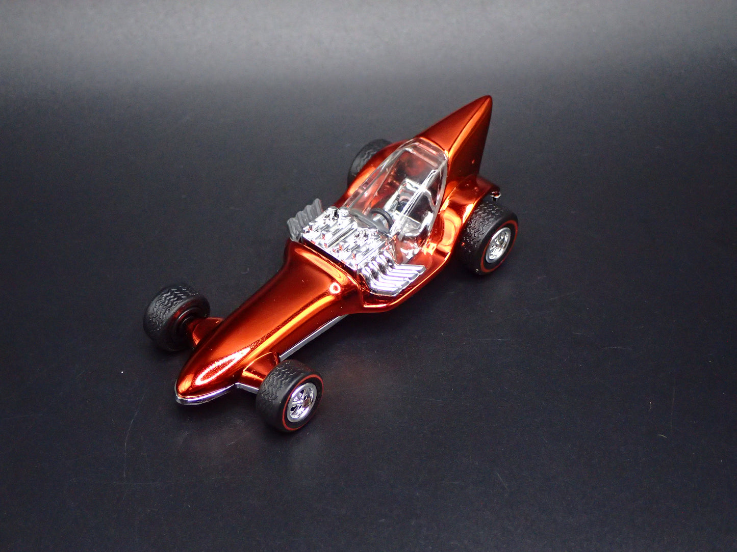 TOPPER SKINNI MINI CUSTOMS 1:64 SCALE COLLECTIBLE DIORAMA DIECAST MODEL CAR