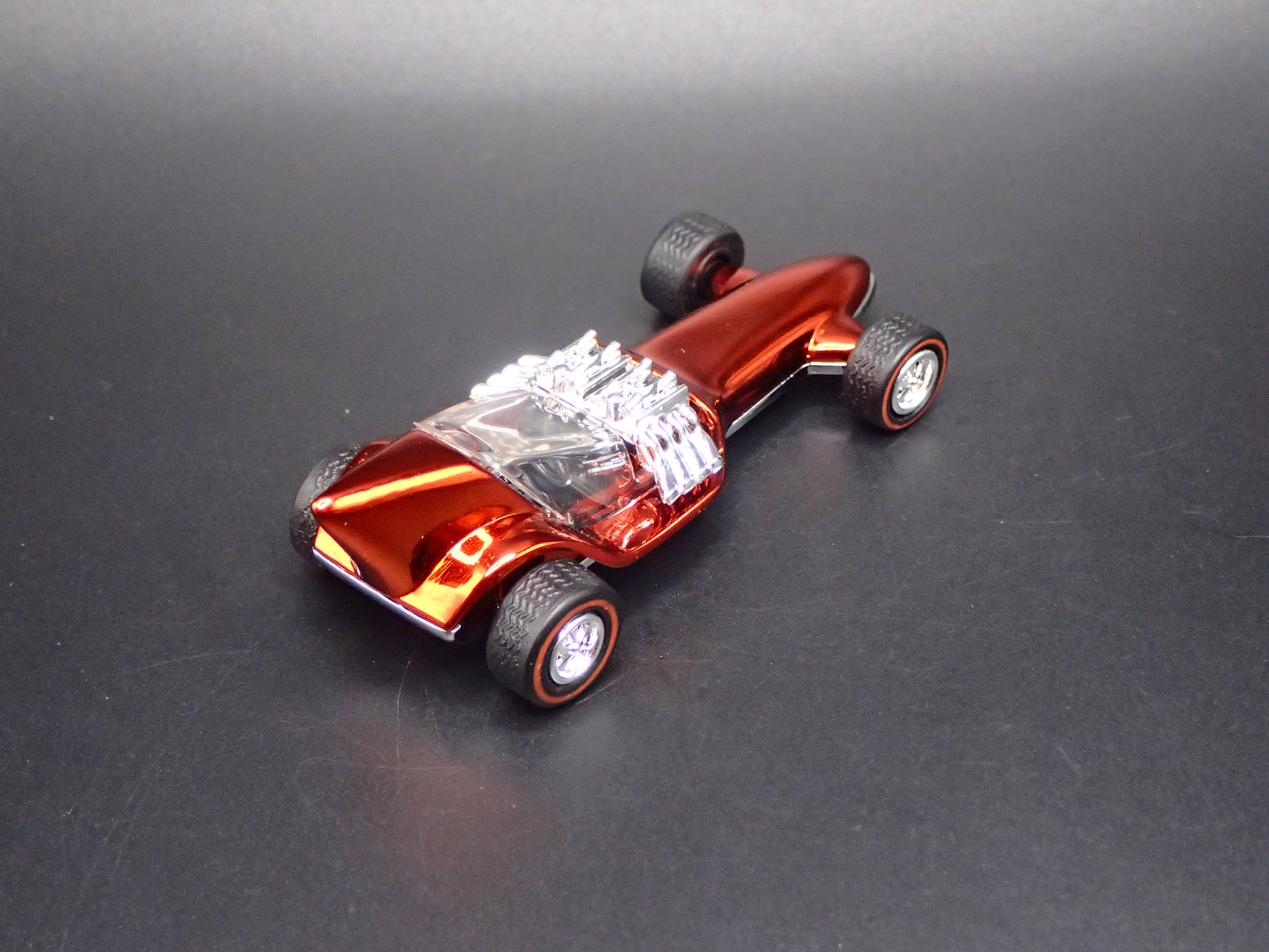 TOPPER SKINNI MINI CUSTOMS 1:64 SCALE COLLECTIBLE DIORAMA DIECAST MODEL CAR