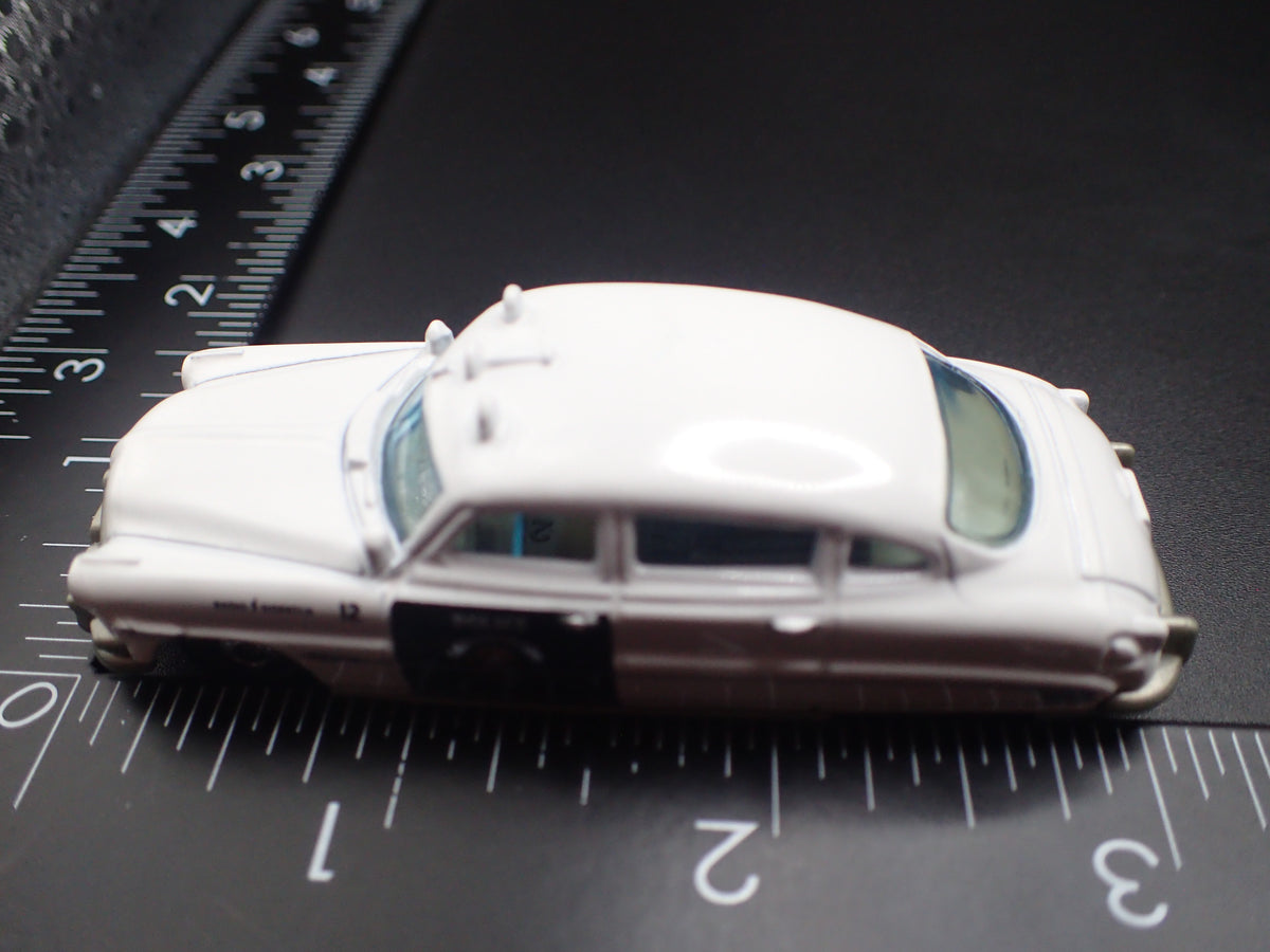 1951 51 HUDSON HORNET SAN LUIS OBISBO POLICE CAR 1/64 SCALE DIECAST MODEL CAR
