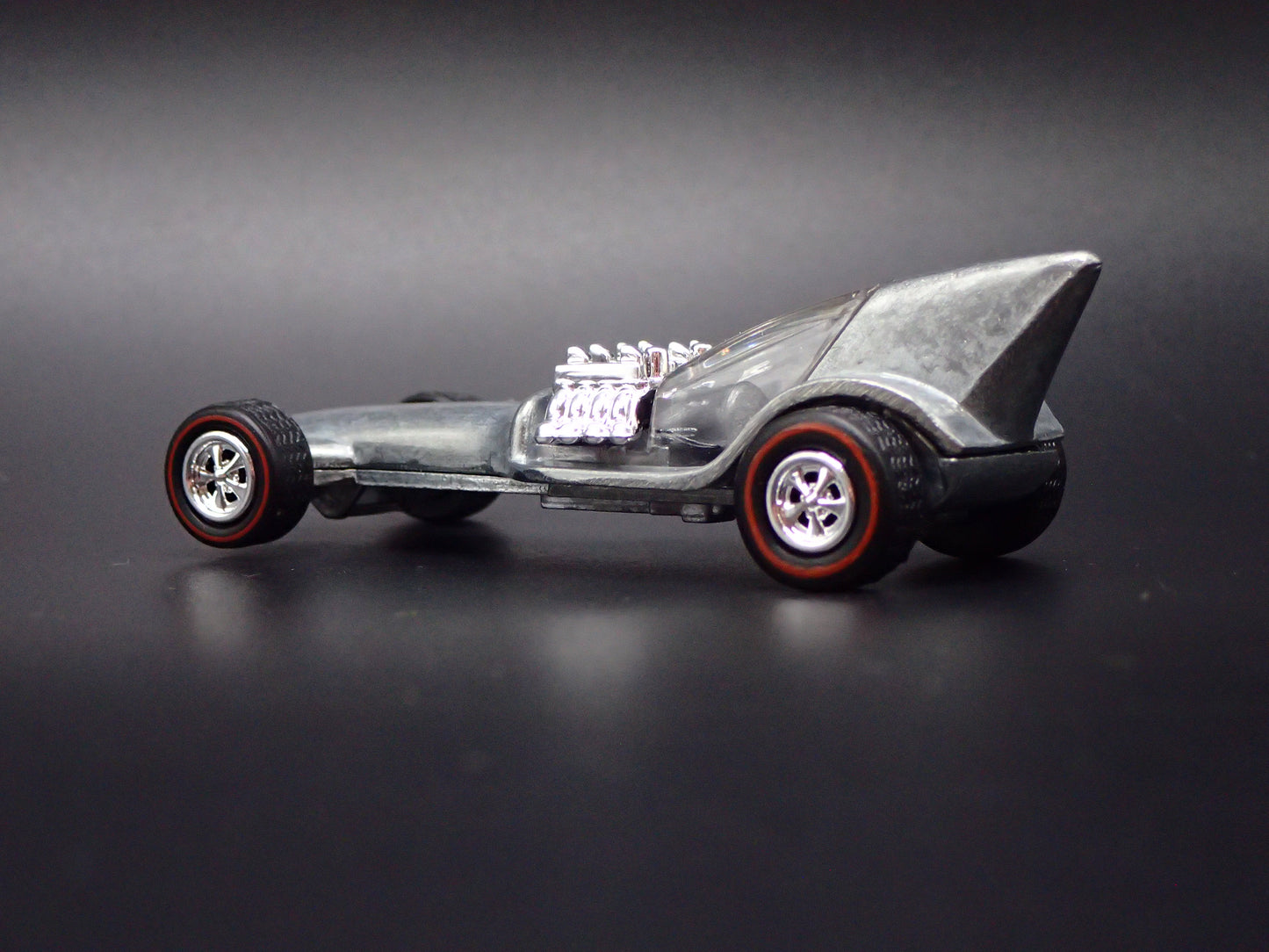 TOPPER SKINNI MINI CUSTOMS 1:64 SCALE COLLECTIBLE DIORAMA DIECAST MODEL CAR