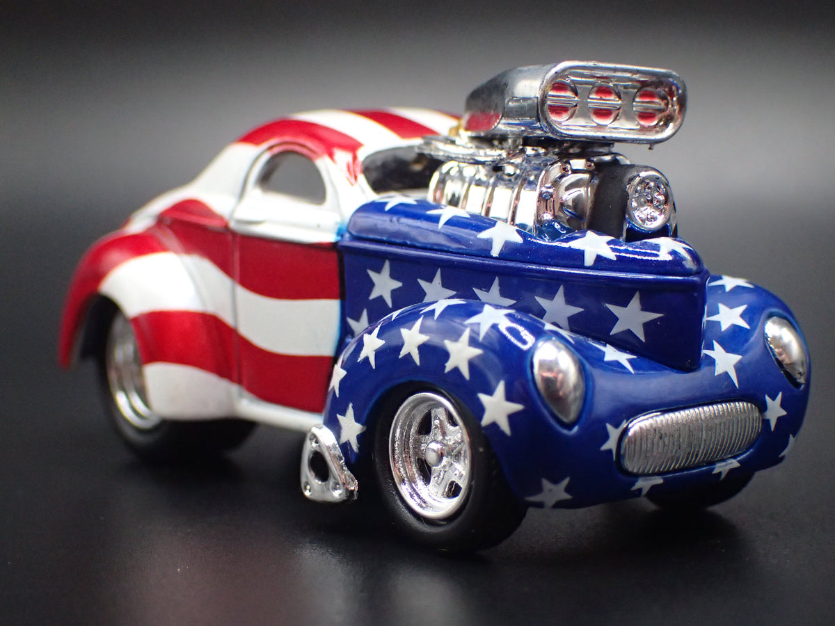 1941 41 WILLYS COUPE USA TRIBUTE NHRA RARE 1:64 SCALE DIORAMA DIECAST MODEL CAR