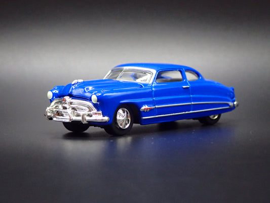 1951 51 HUDSON HORNET BLUE 1:64 SCALE COLLECTIBLE DIORAMA DIECAST MODEL CAR