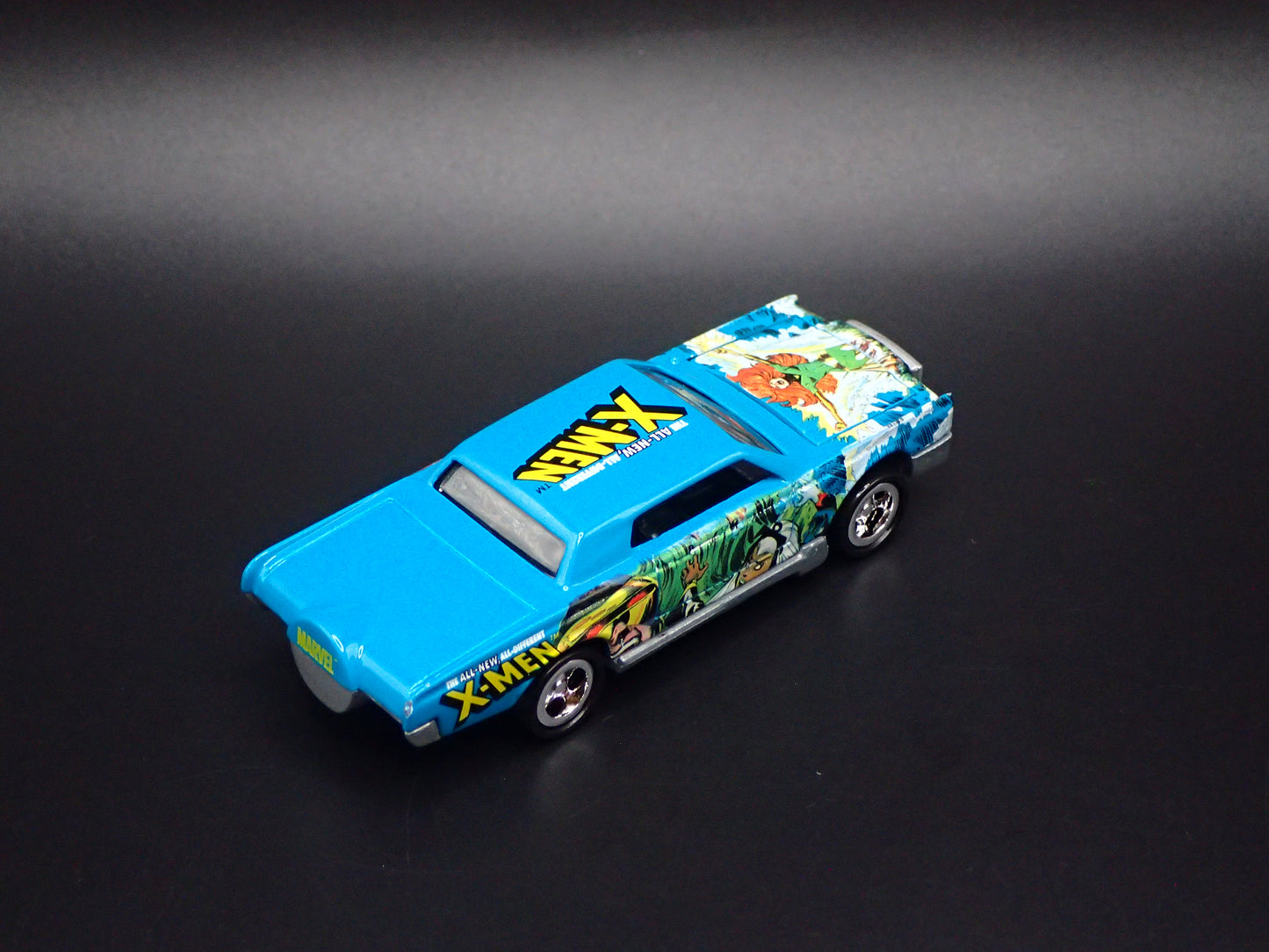 LINCOLN CONTINENTAL CUSTOM XMEN 1:64 SCALE DIORAMA DIECAST MODEL CAR
