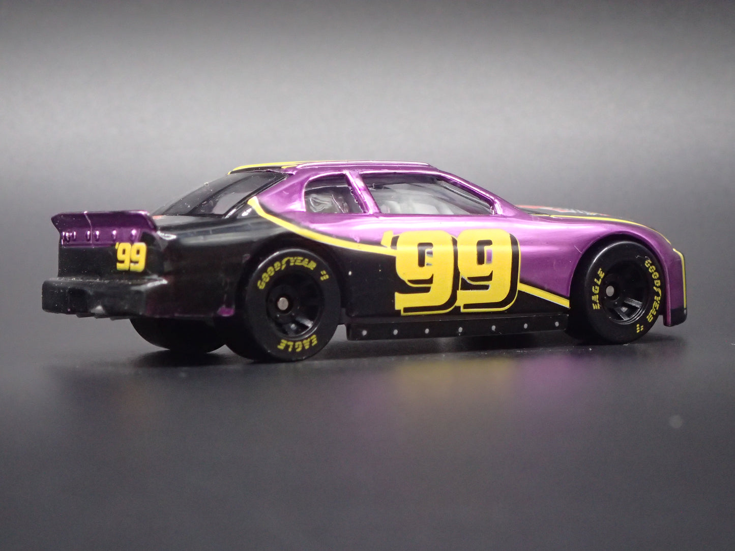 1999 CHEVY CHEVROLET MONTE CARLO 99 CHROME NASCAR 1:64 SCALE DIECAST MODEL CAR