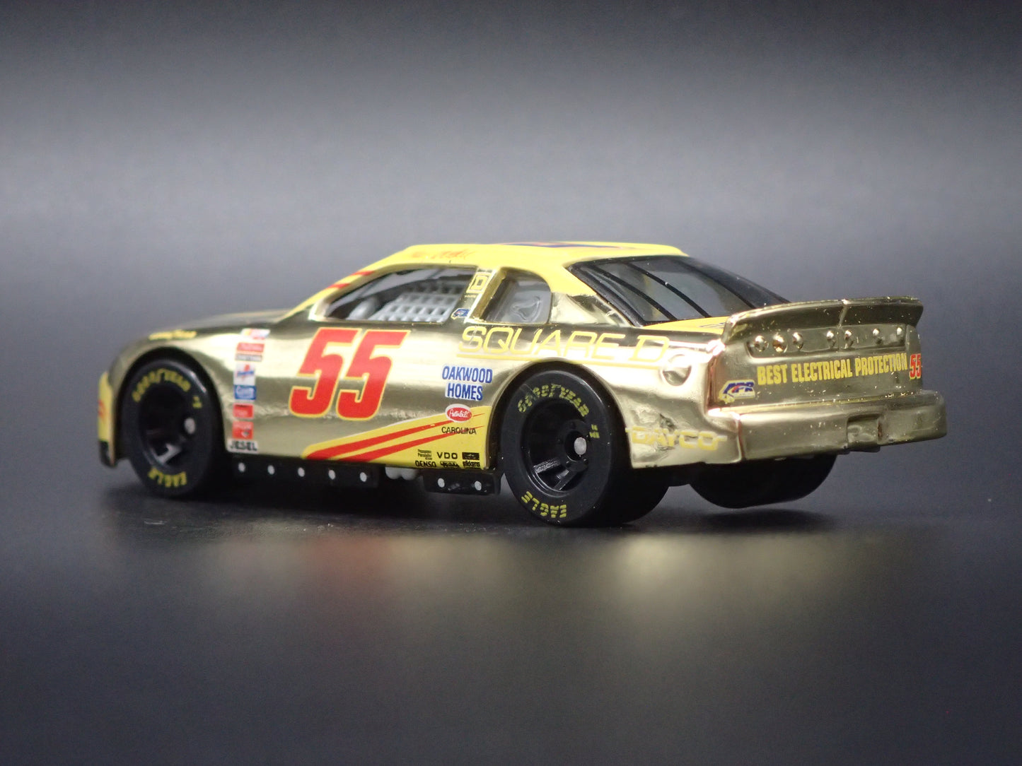 1999 CHEVY CHEVROLET MONTE CARLO 55 KENNY WALLACE NASCAR 1:64 SCALE DIECAST MODEL CAR