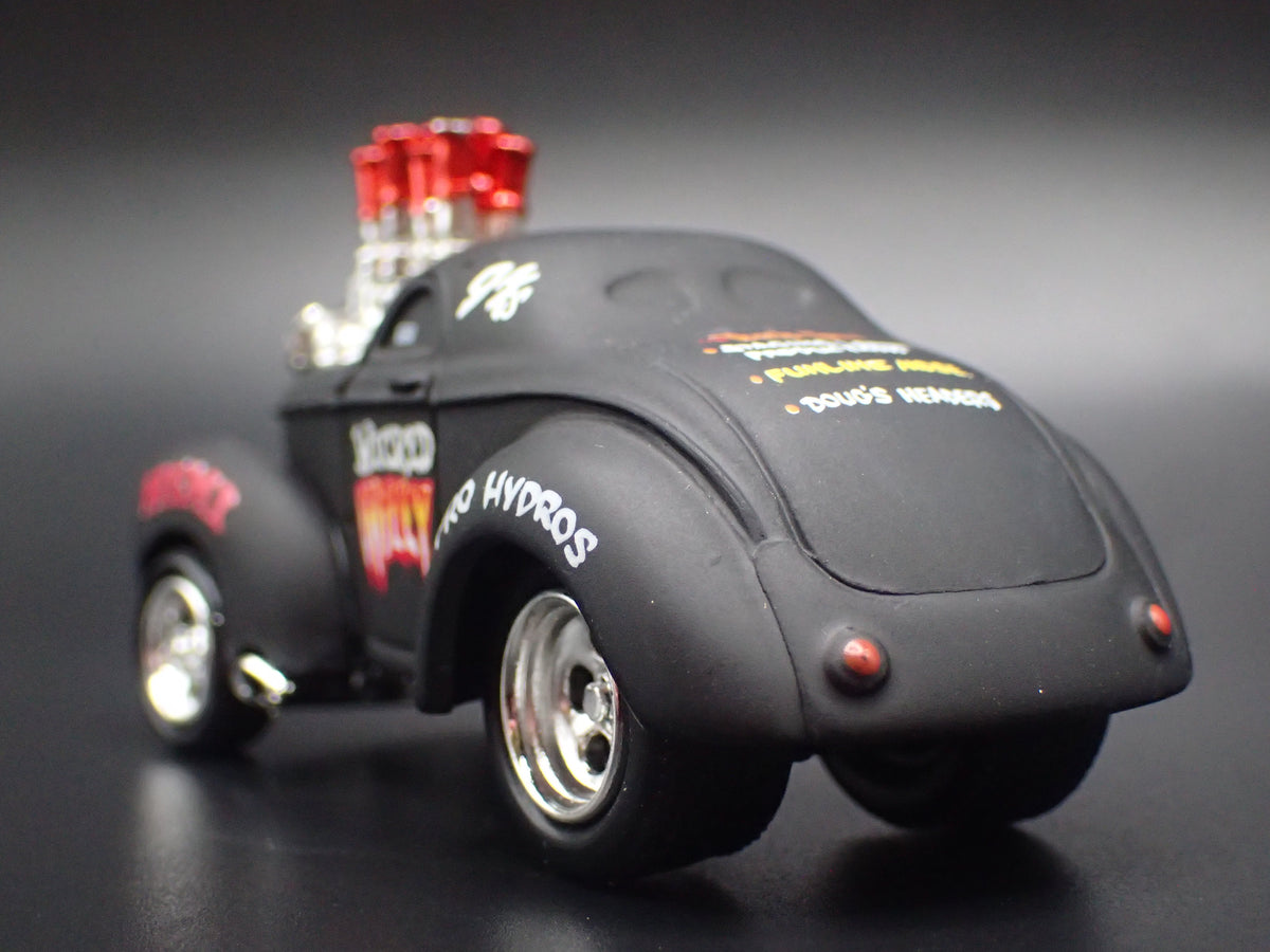 1941 41 WILLYS COUPE WICKED WILLY 1:64 SCALE DIORAMA DIECAST MODEL CAR