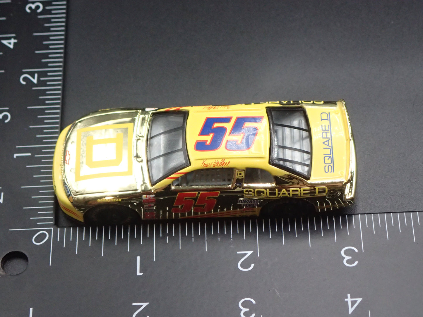 1999 CHEVY CHEVROLET MONTE CARLO 55 KENNY WALLACE NASCAR 1:64 SCALE DIECAST MODEL CAR