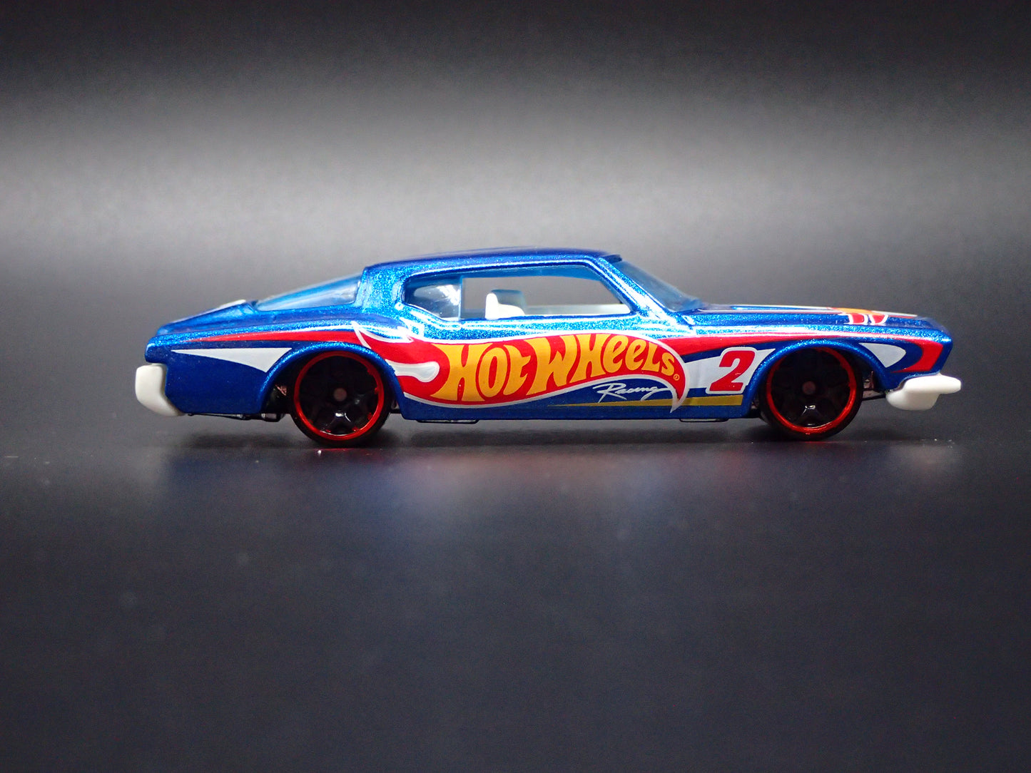 1971 71 BUICK RIVIERA BLUE RARE 1:64 SCALE COLLECTIBLE DIORAMA DIECAST MODEL CAR