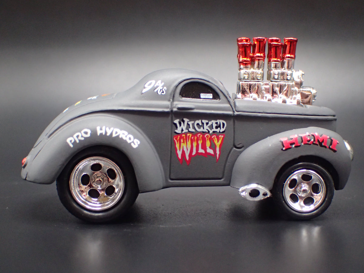 1941 41 WILLYS COUPE WICKED WILLY 1:64 SCALE DIORAMA DIECAST MODEL CAR