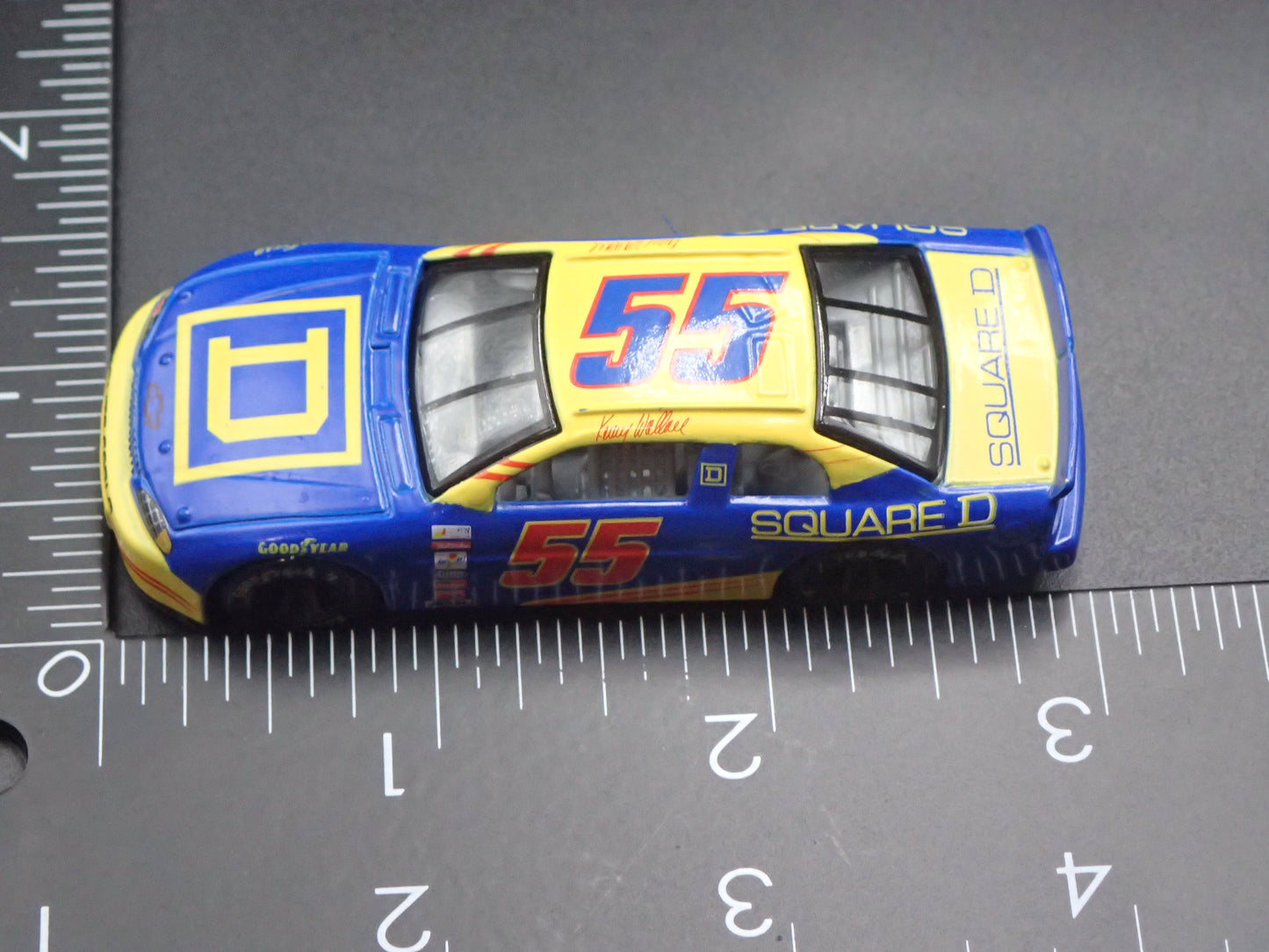 1999 CHEVY CHEVROLET MONTE CARLO 55 KENNY WALLACE NASCAR 1:64 SCALE DIECAST MODEL CAR