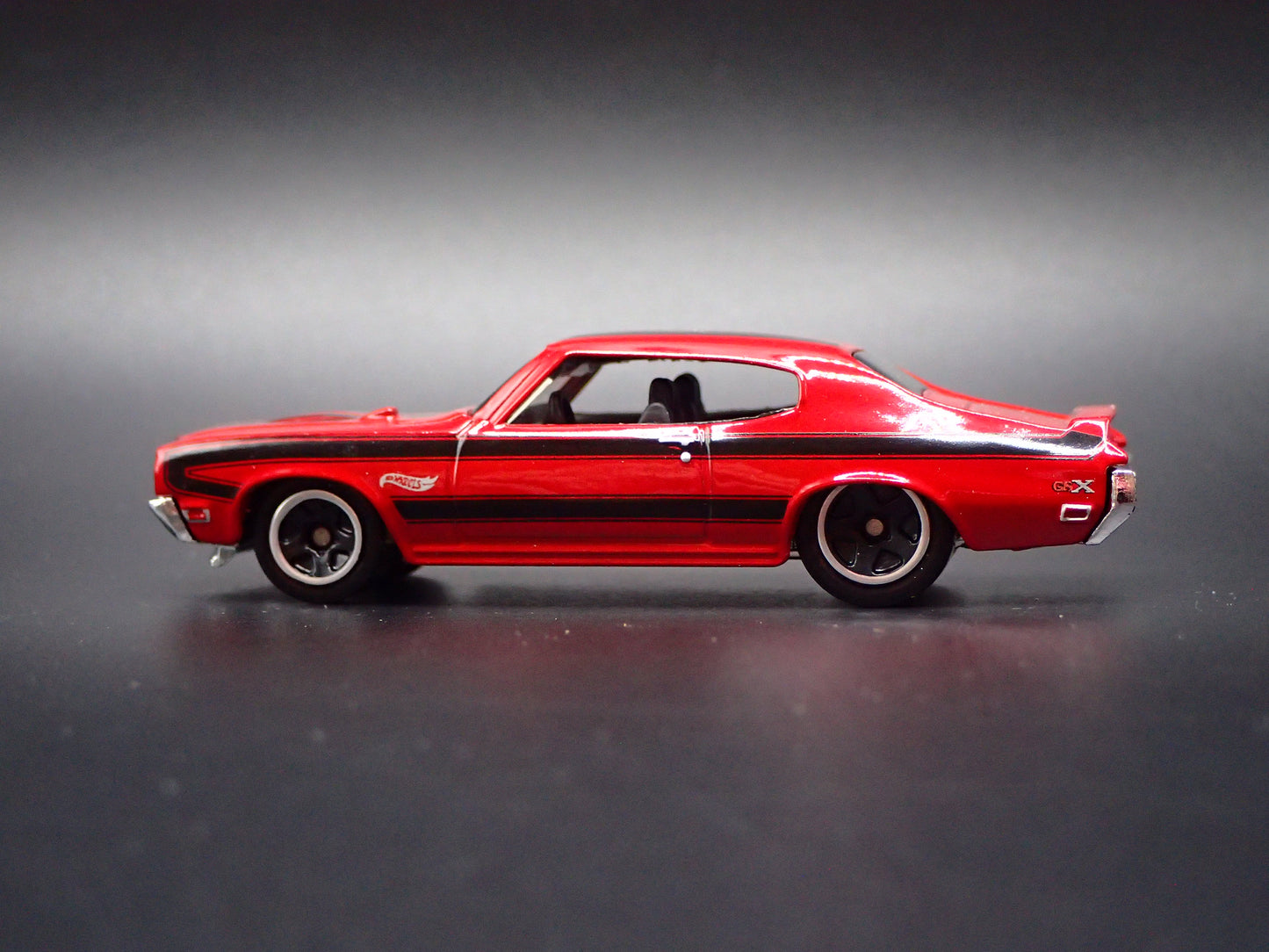 1970 70 BUICK GSX RED 1:64 SCALE COLLECTIBLE DIORAMA DIECAST MODEL CAR