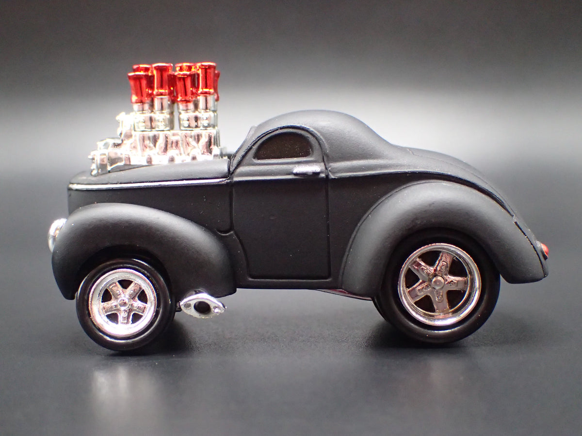 1941 41 WILLYS COUPE BLACK 1:64 SCALE DIORAMA DIECAST MODEL CAR
